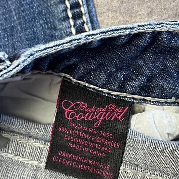 Rock & Roll Cowgirl Y2k Capri Jeans - Picture 7 of 7